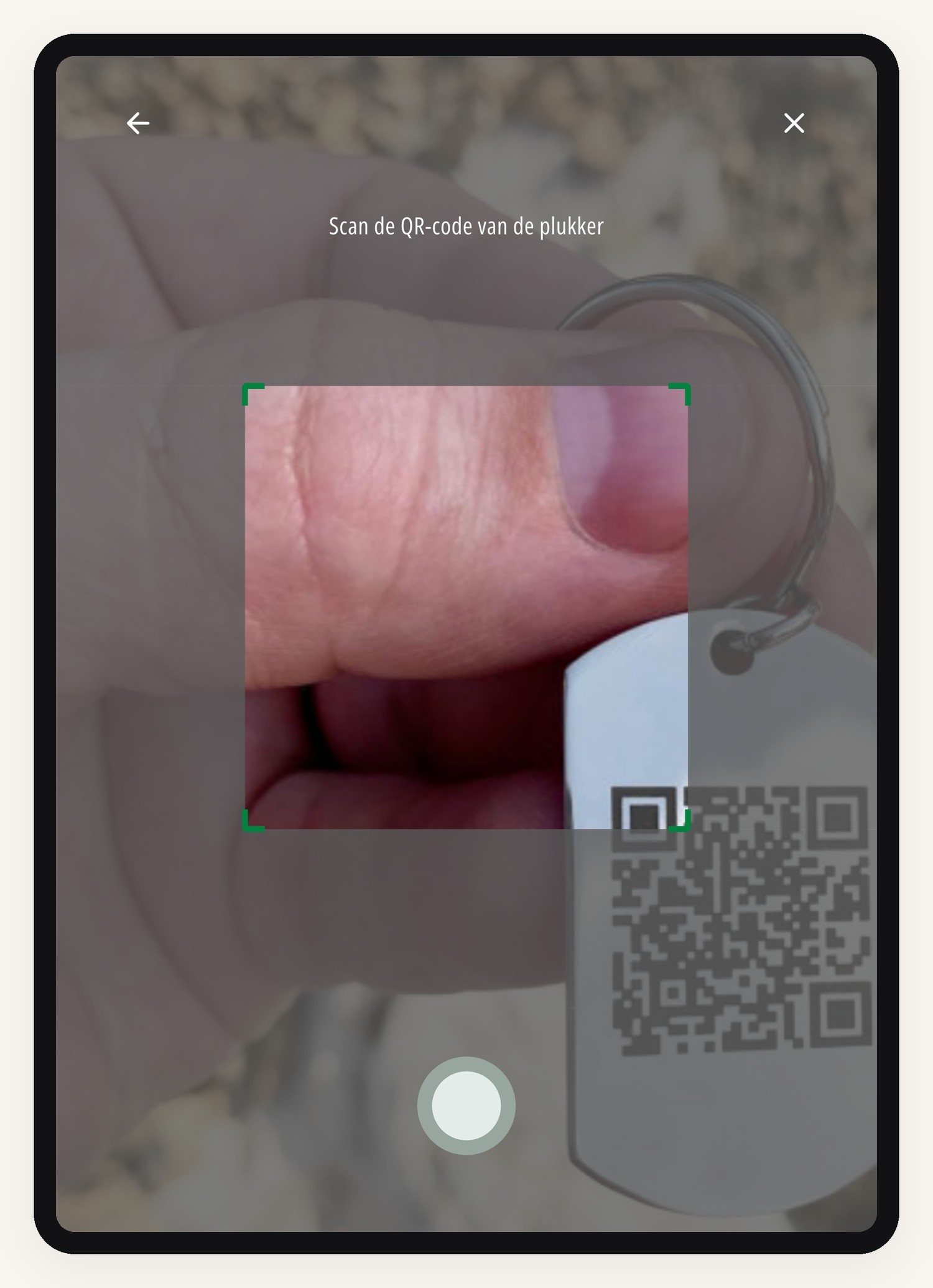 Een plukker scannen via de QR-code.